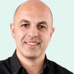 Peter Sasín